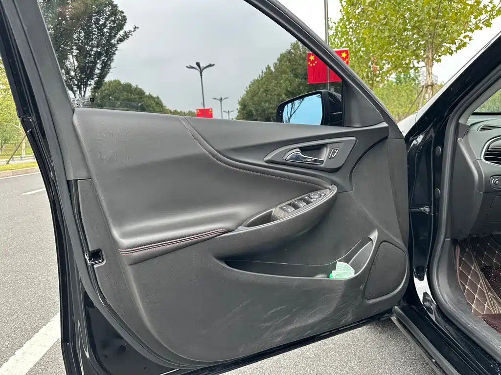 Chevrolet Malibu XL — миниатюра 14
