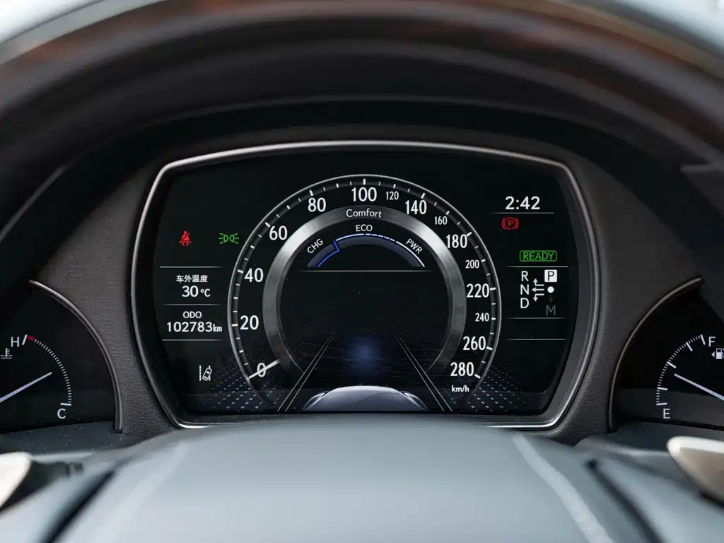 Lexus LS — миниатюра 24