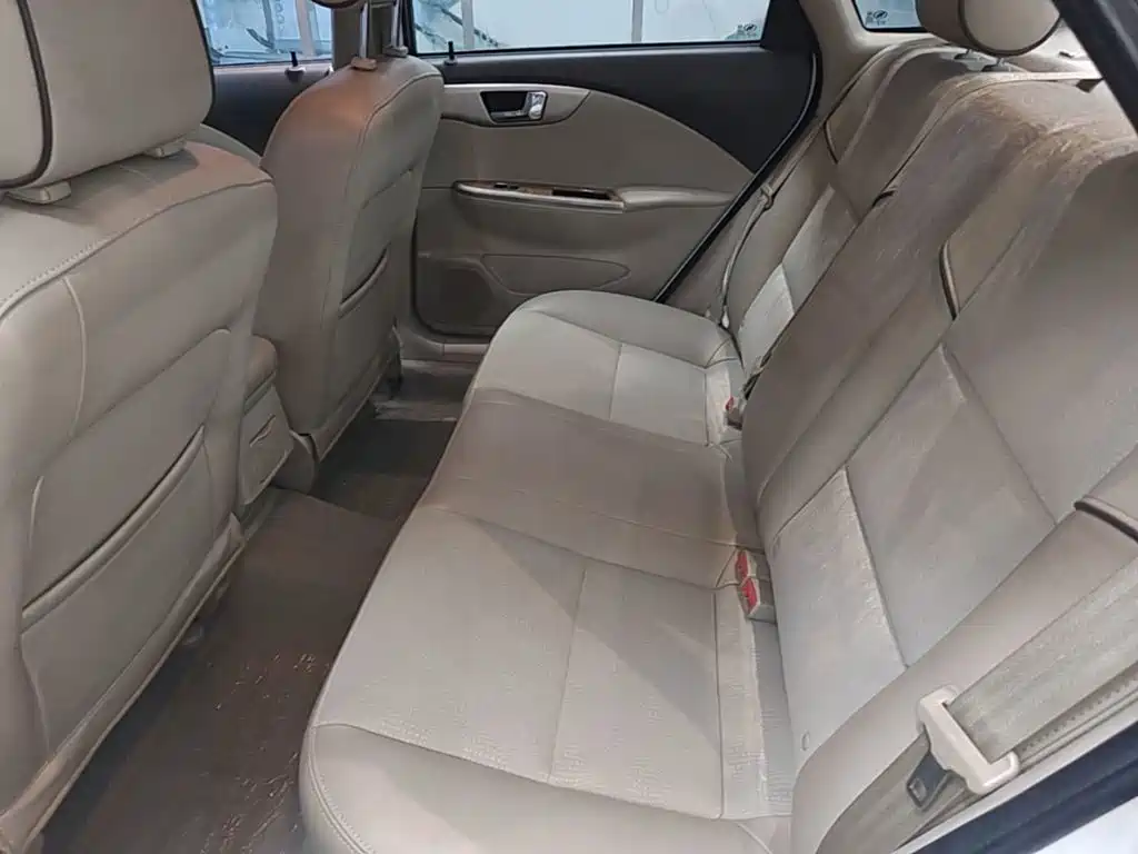 Buick Excelle — миниатюра 17