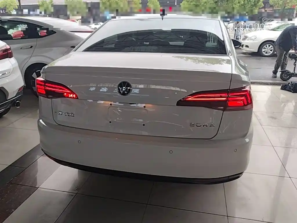 Volkswagen Bora 2021 1.5L AT Fashion Smart Connect