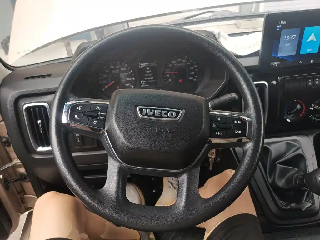 IVECO Daily — миниатюра 11