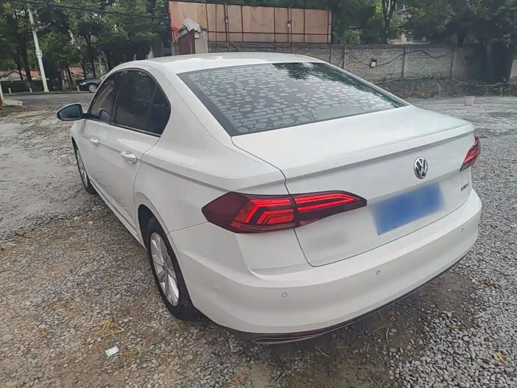 Volkswagen Bora — миниатюра 5