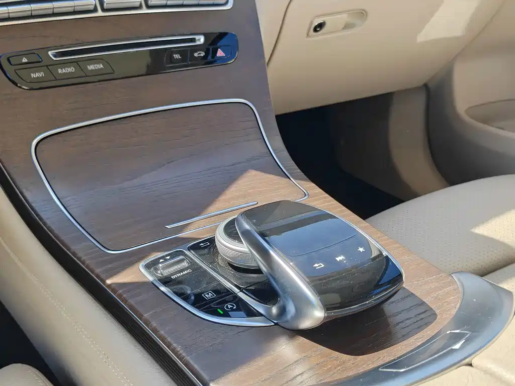 Mercedes-Benz GLC — миниатюра 25