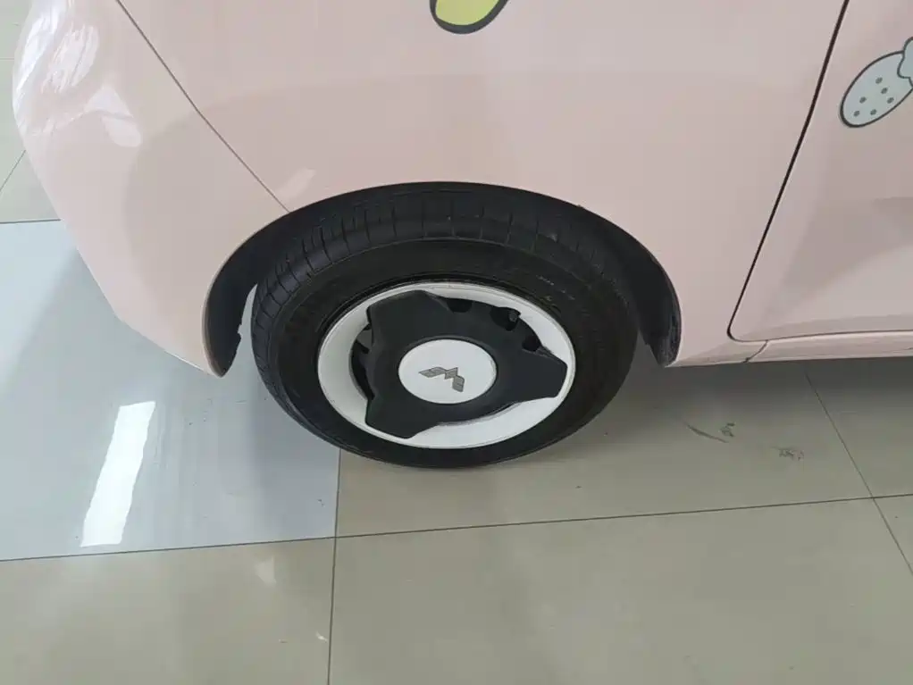 Wuling MINIEV — миниатюра 23