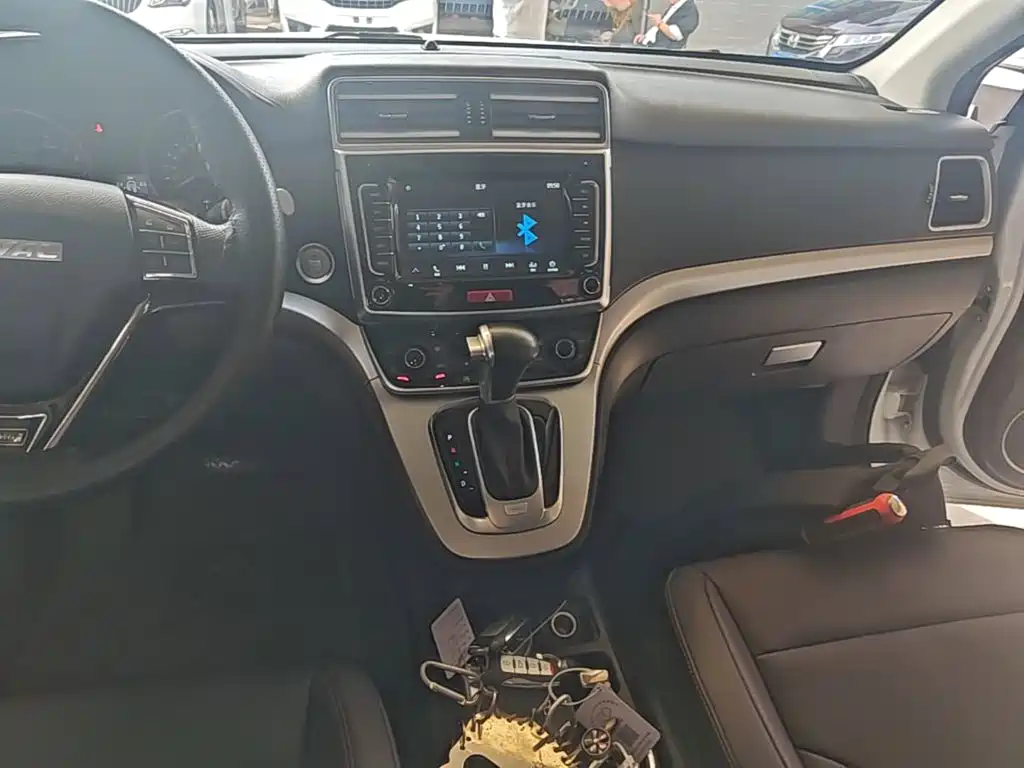 Haval M6 — миниатюра 13