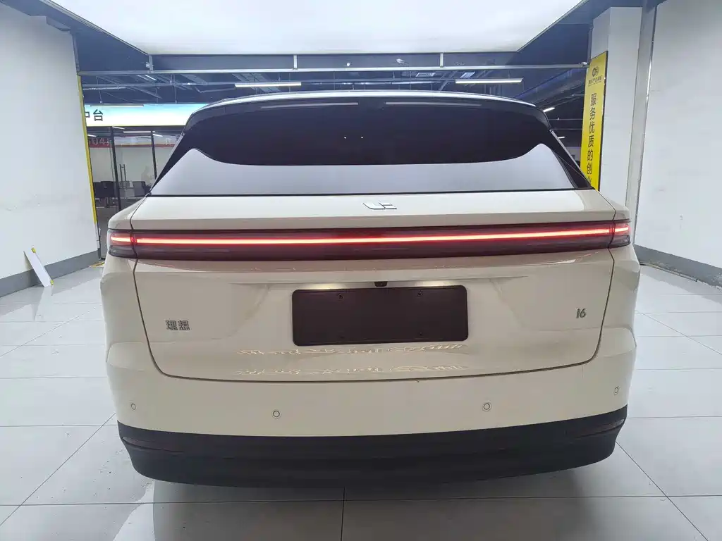 Li Auto i6 2025 Standard