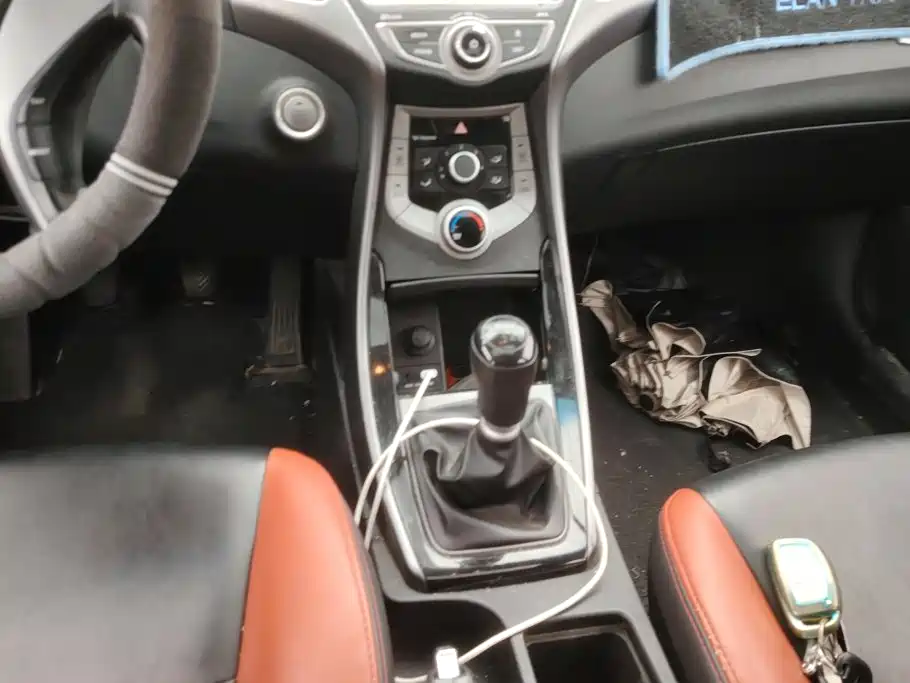 Hyundai Elantra Langdong — миниатюра 16