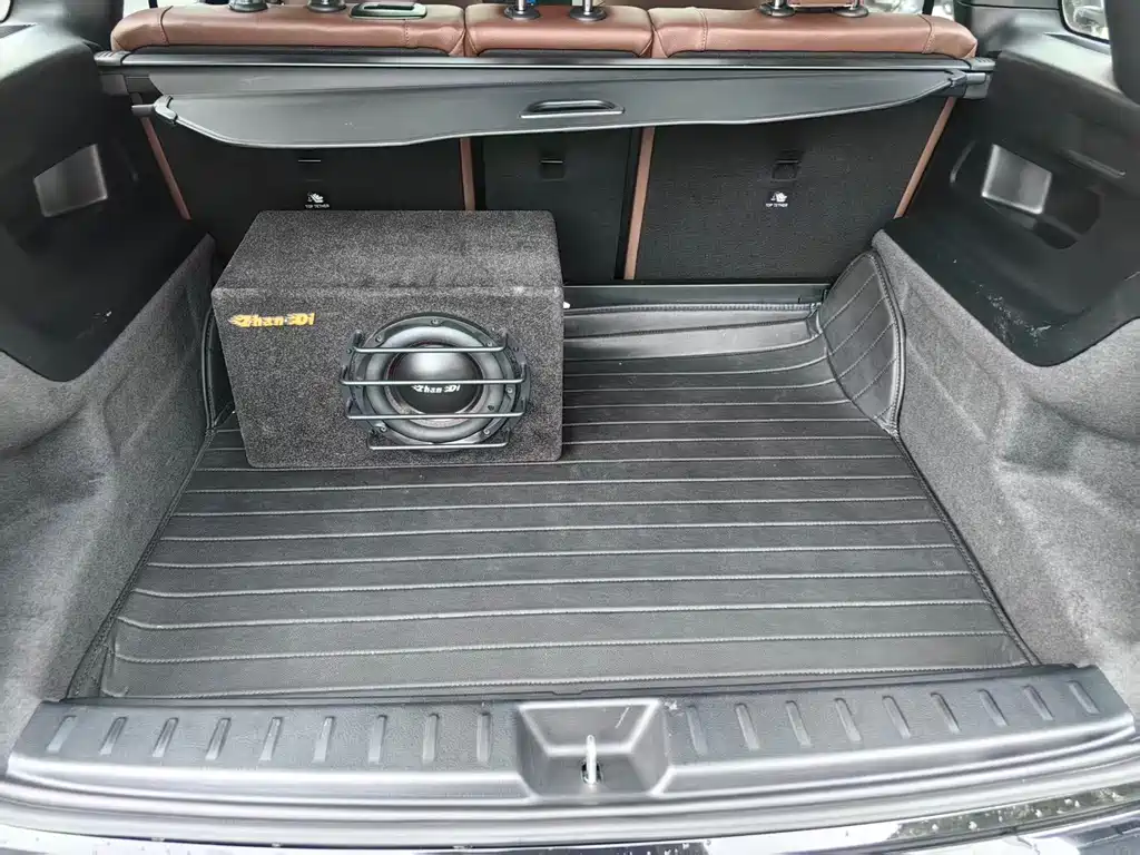 Mercedes-Benz GLB — миниатюра 12