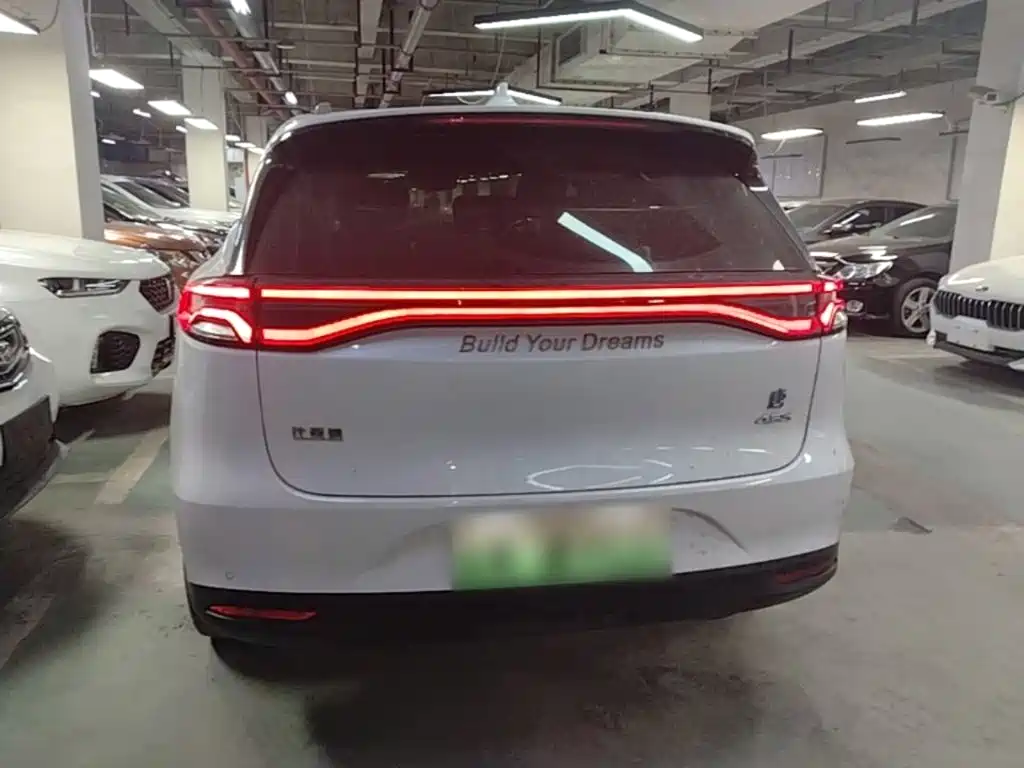 BYD Tang New Energy — миниатюра 6