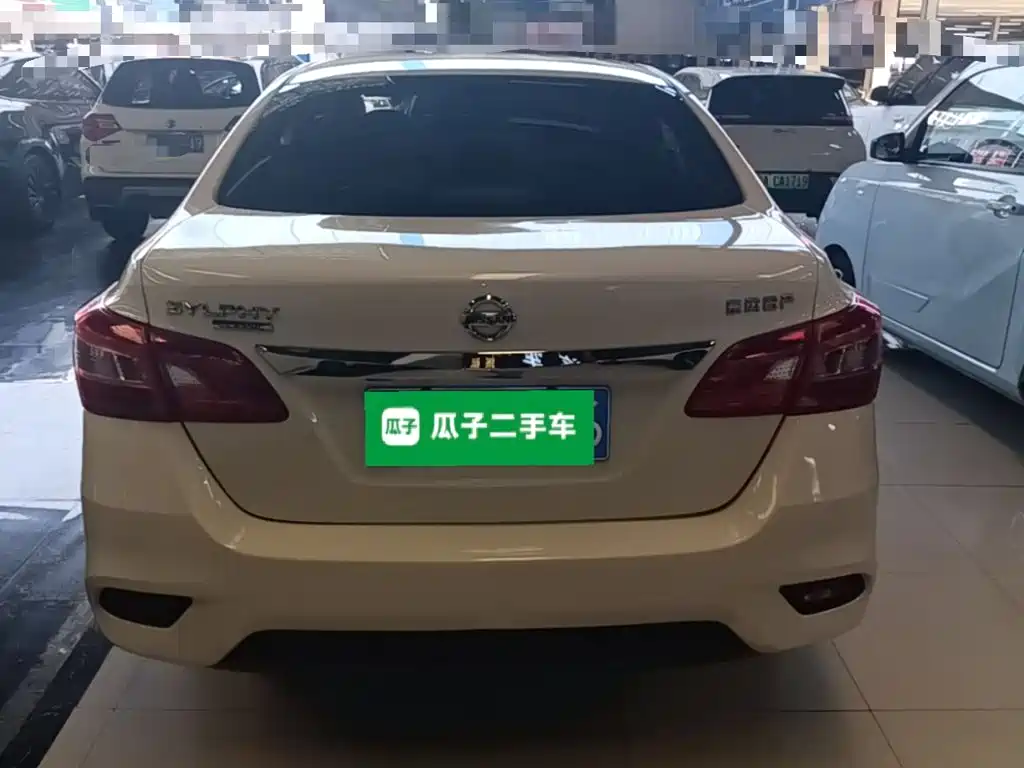 Nissan Sylphy — миниатюра 6