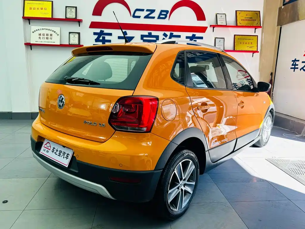 Volkswagen Polo — миниатюра 5