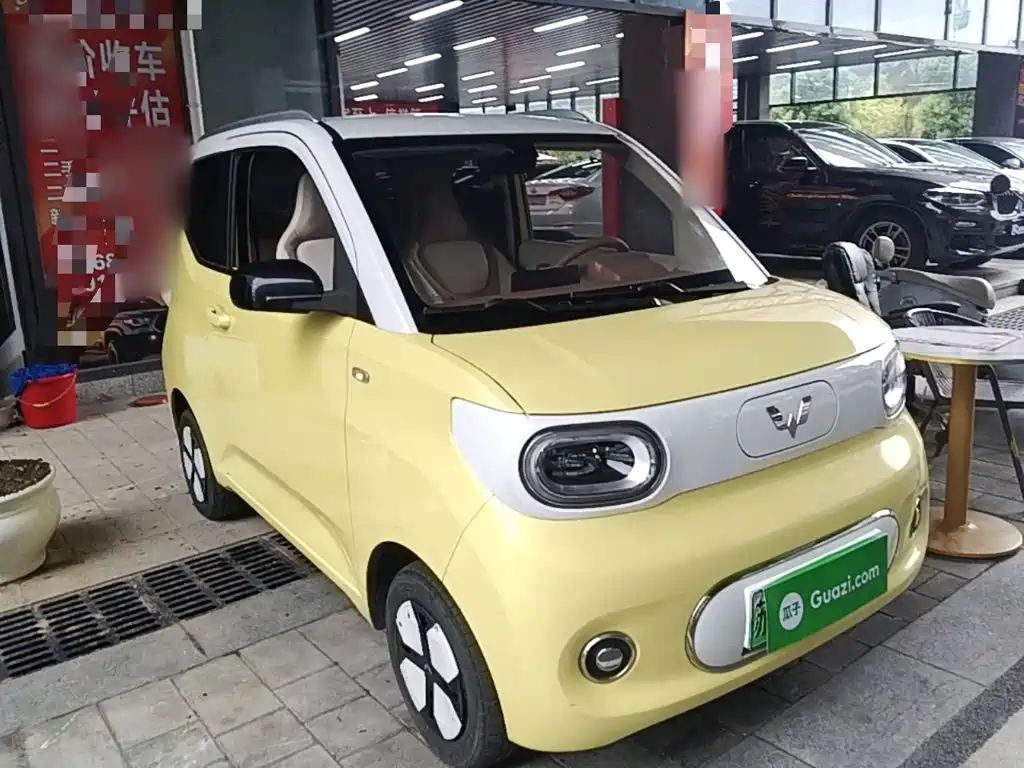 Wuling MINIEV — миниатюра 4