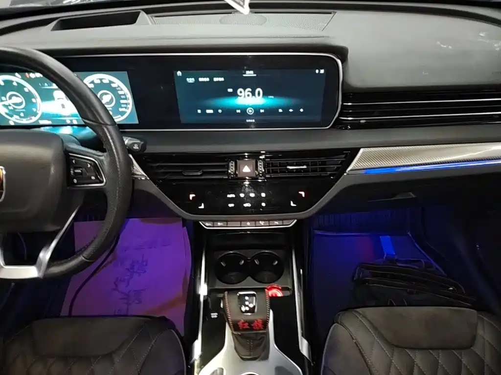Hongqi Hongqi HS5 — миниатюра 13