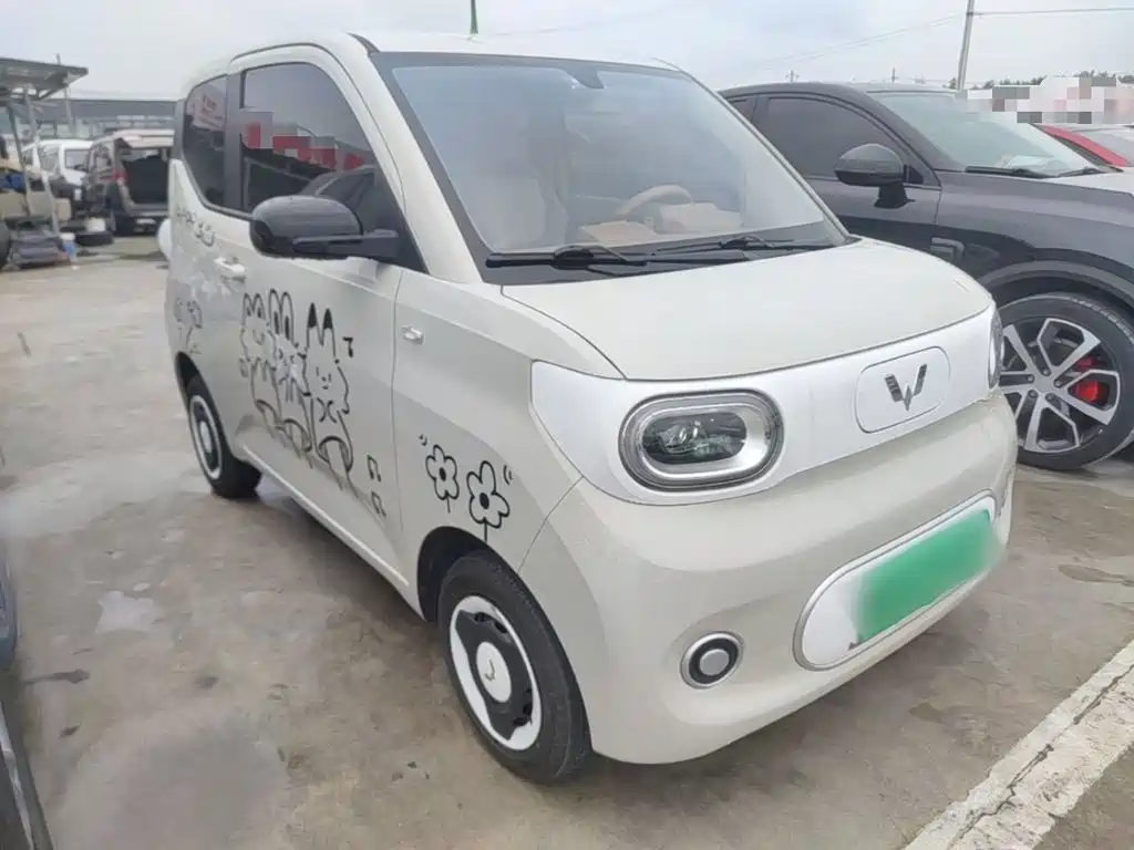 Wuling MINIEV — миниатюра 4