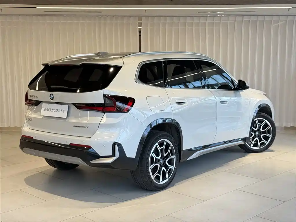 BMW X1 2025 sDrive25Li X