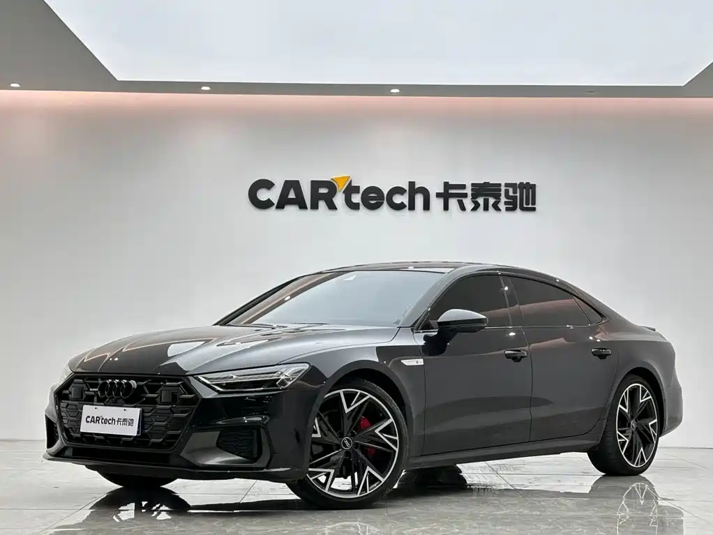奥迪A7L 2024款 45 TFSI quattro 黑武士版 2024