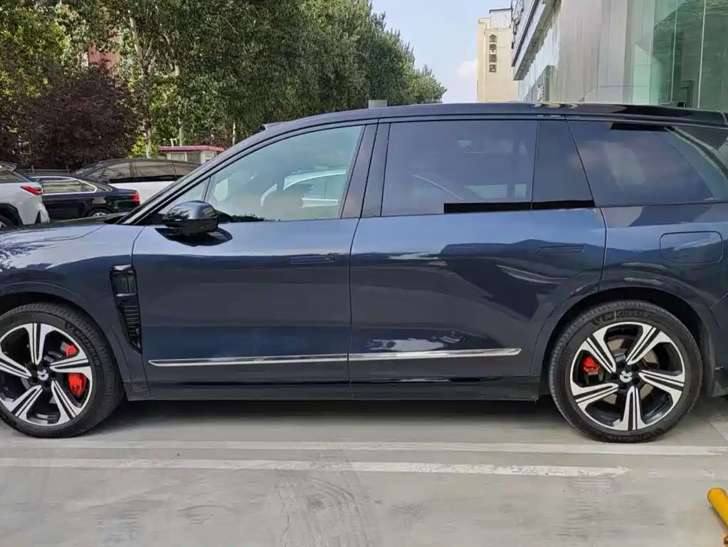 NIO ES8 — миниатюра 3