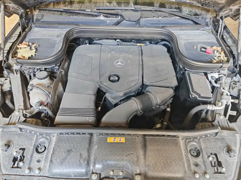 Mercedes-Benz GLE (Import) — миниатюра 22