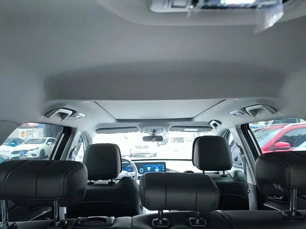 Chery Tiggo 8 — миниатюра 18