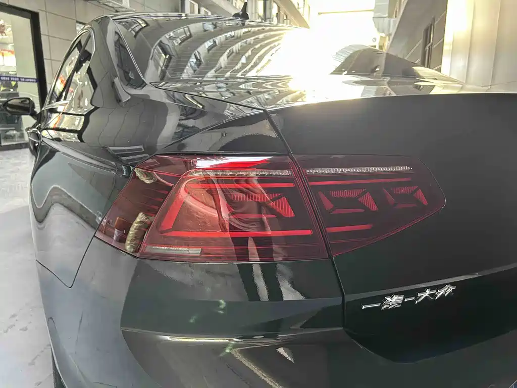 Volkswagen Magotan — миниатюра 8
