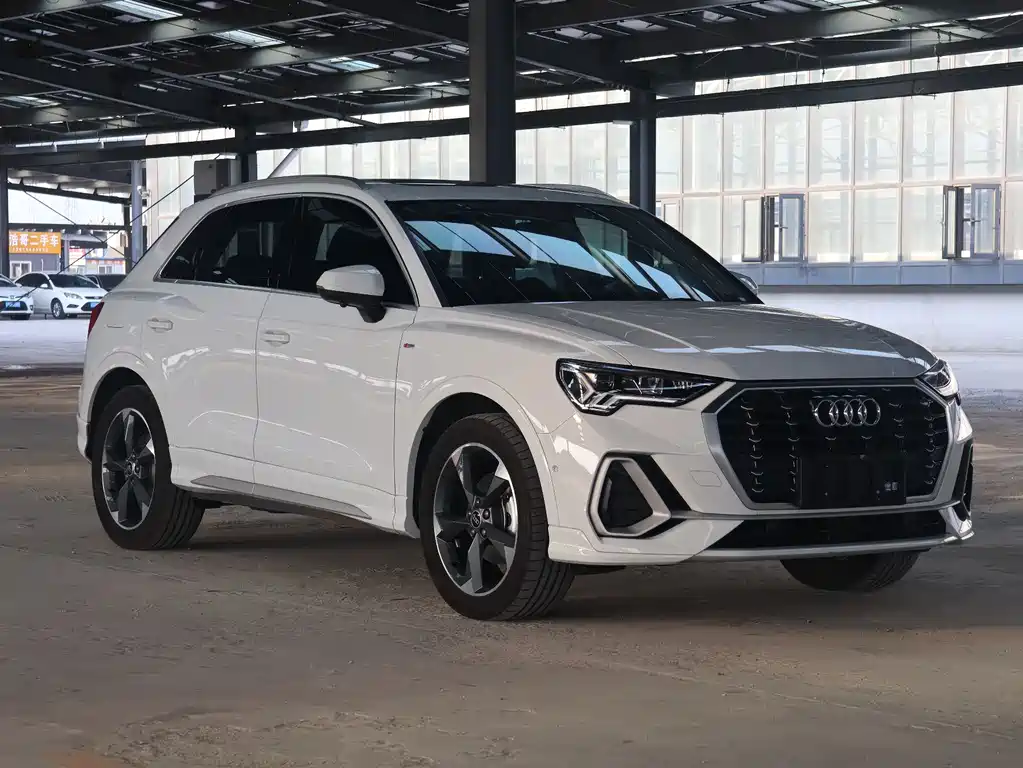 Audi Q3 — миниатюра 3