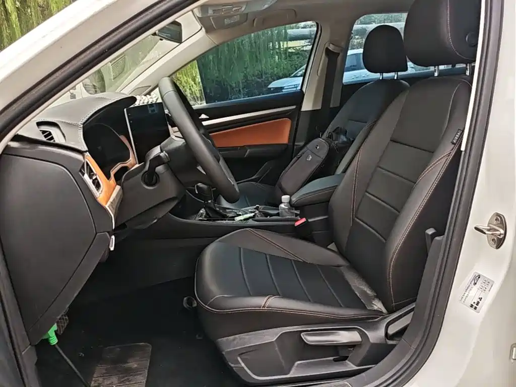 Volkswagen Bora — миниатюра 15