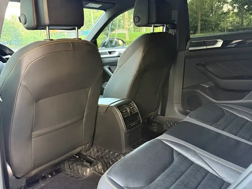 Volkswagen CC — миниатюра 6
