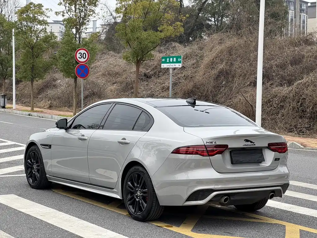 Jaguar XEL — миниатюра 6