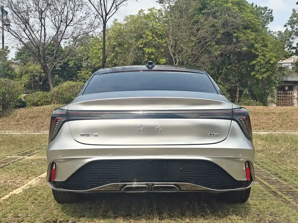Hongqi Hongqi H6 — миниатюра 25