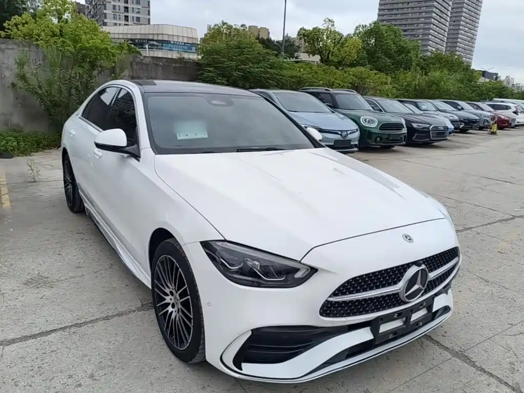 Mercedes-Benz C-Class — миниатюра 4