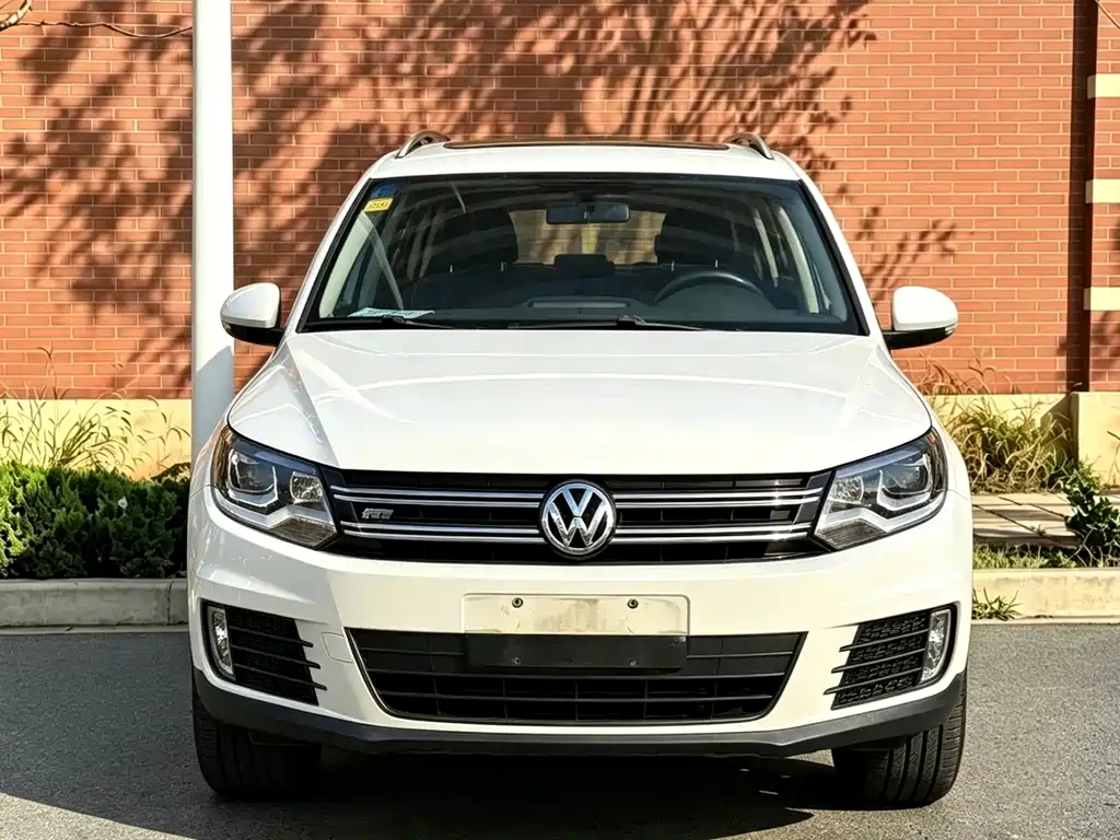 Volkswagen Tiguan — миниатюра 2
