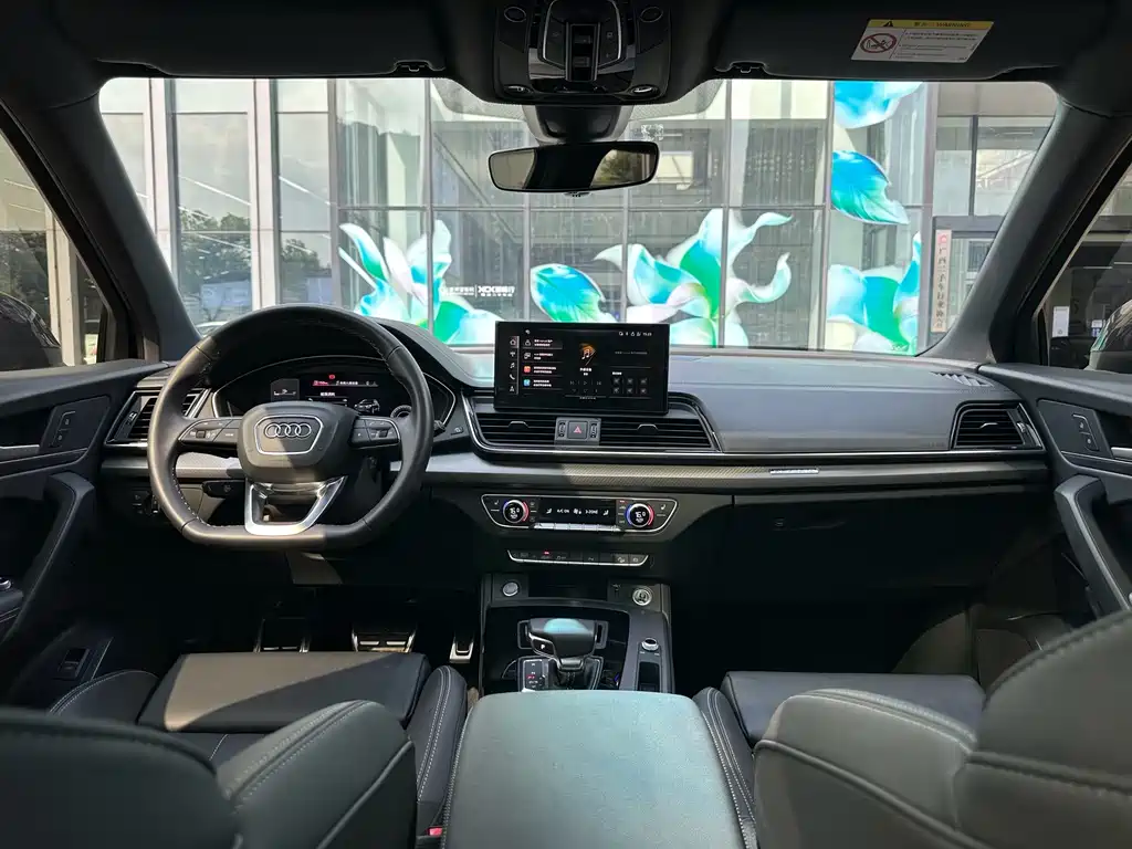Audi Q5L — миниатюра 21