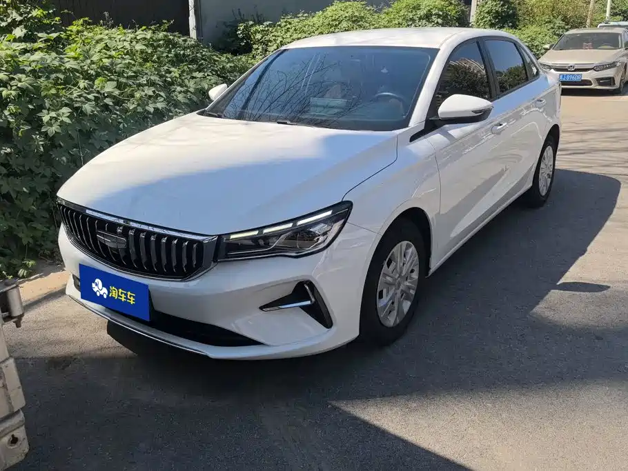 Geely Emgrand — миниатюра 2