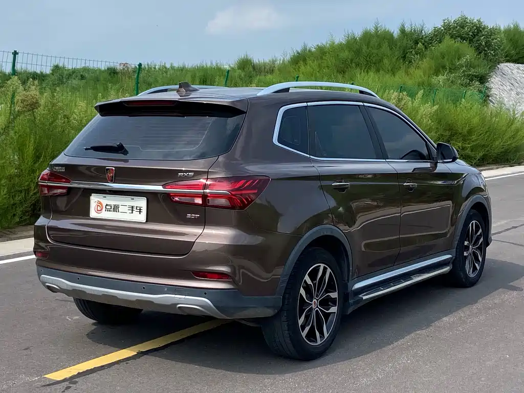 Roewe RX5 — миниатюра 4