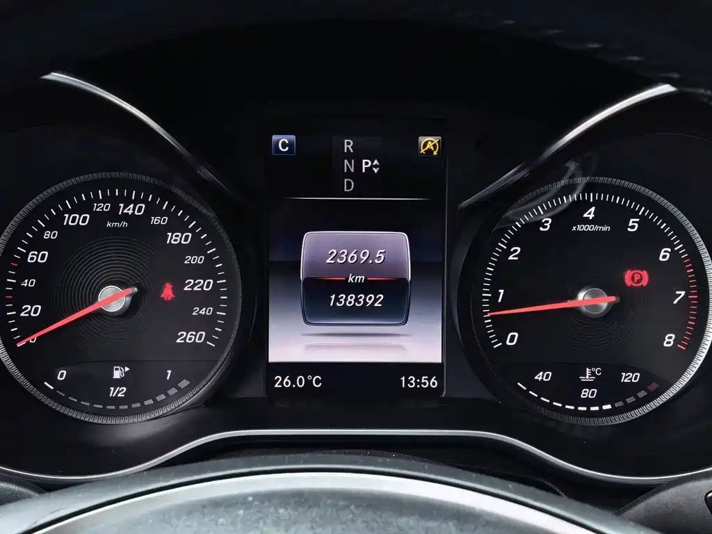 Mercedes-Benz C-Class (Import) — миниатюра 18