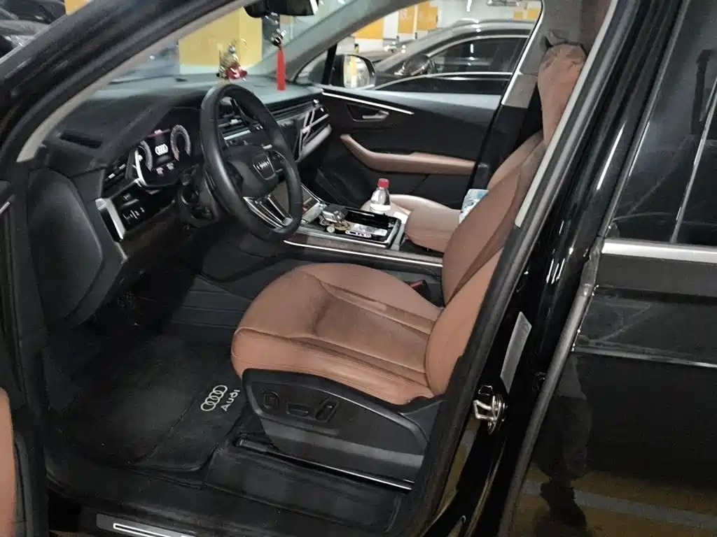 Audi Q7 — миниатюра 17