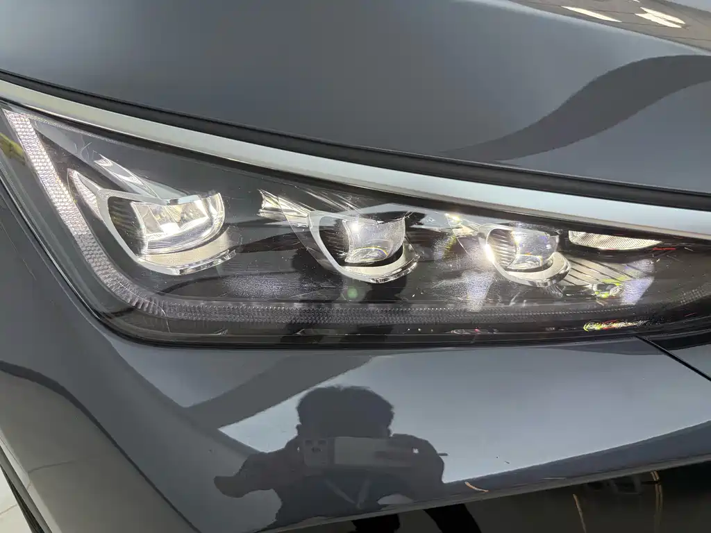BYD Tang New Energy — миниатюра 18