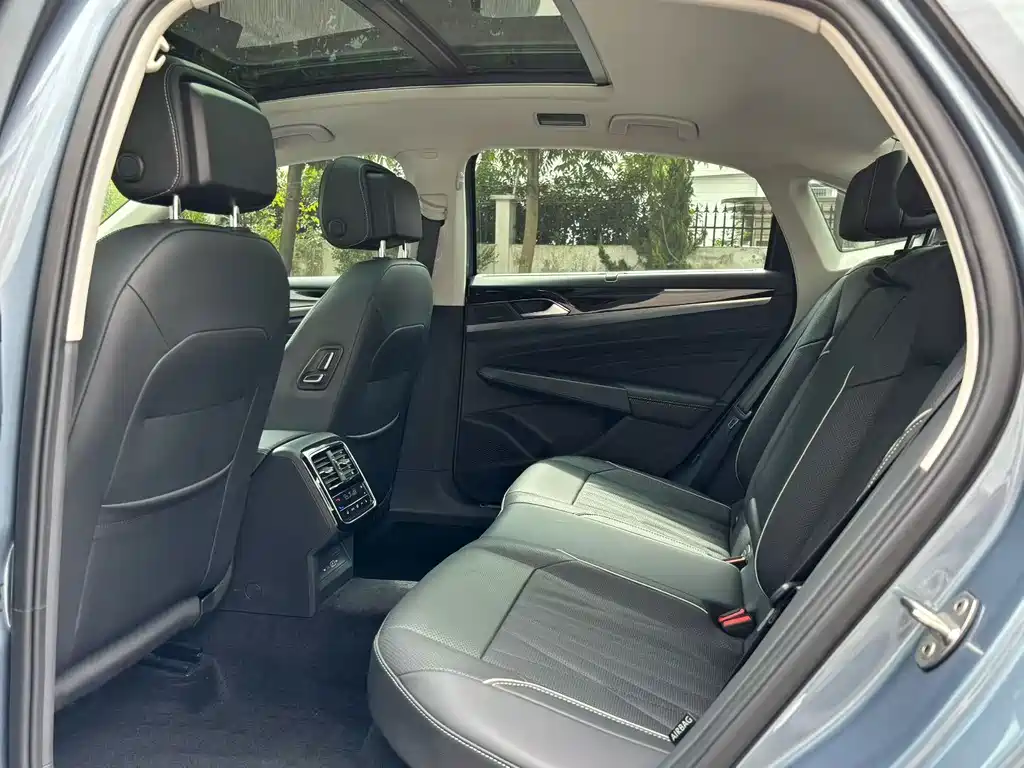 Volkswagen Passat — миниатюра 5