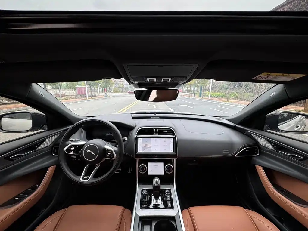 Jaguar XEL — миниатюра 14