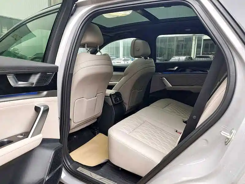 BYD Tang New Energy — миниатюра 6