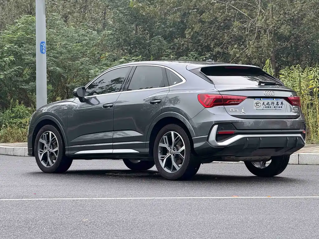 Audi Q3 Sportback — миниатюра 16