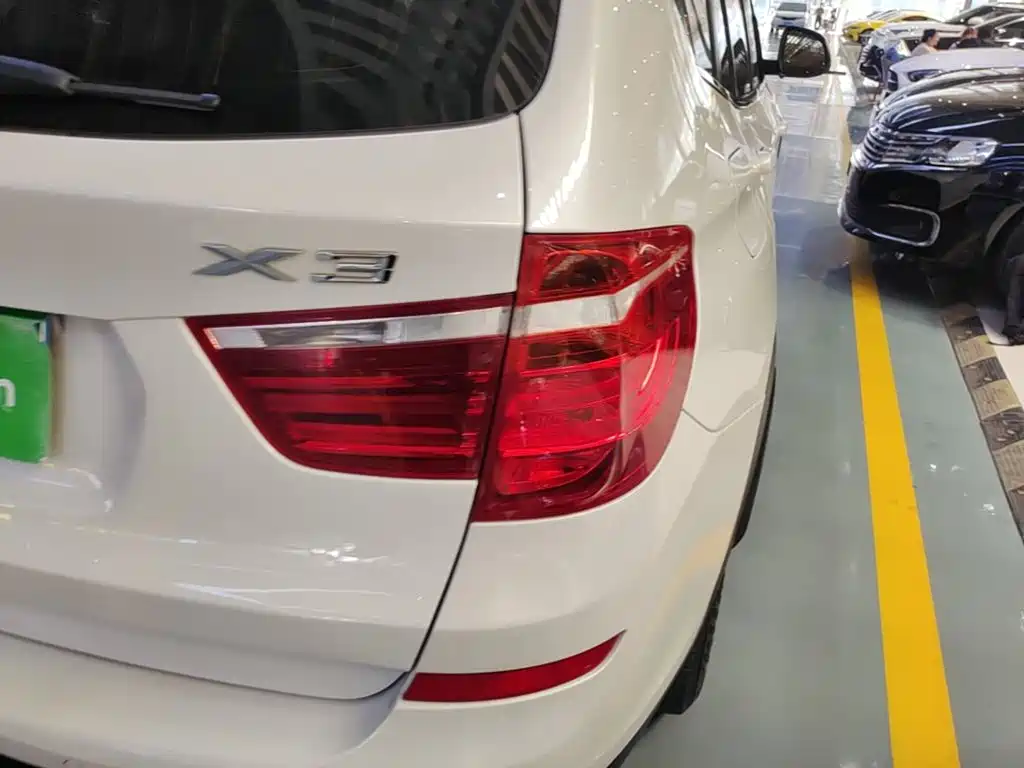 BMW X3 (Import) — миниатюра 8