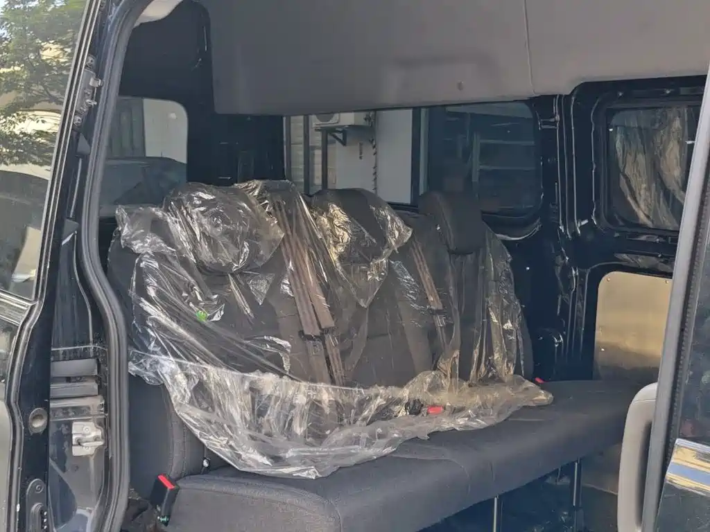Ford Transit — миниатюра 7