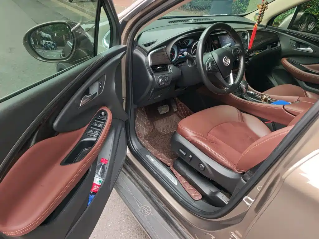 Buick Envision Plus — миниатюра 13
