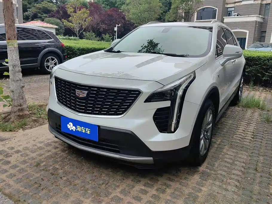 Cadillac XT4