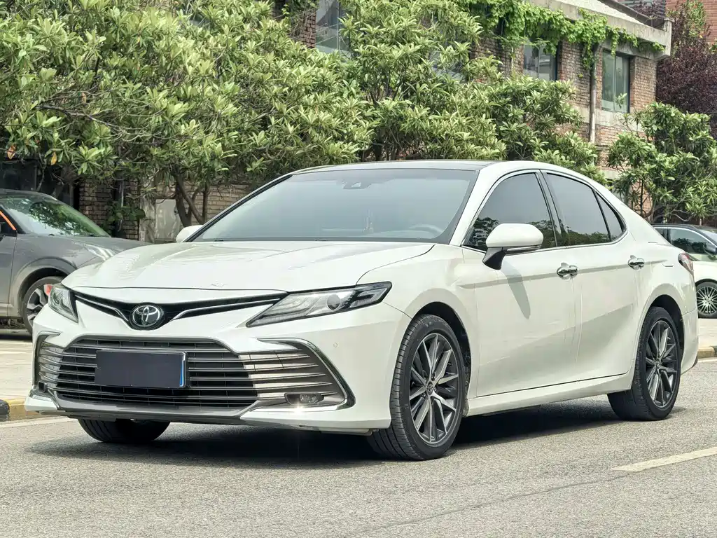 Toyota Camry 2022