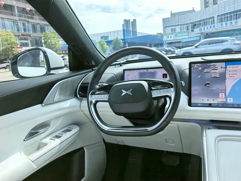 XPeng G9 — миниатюра 6