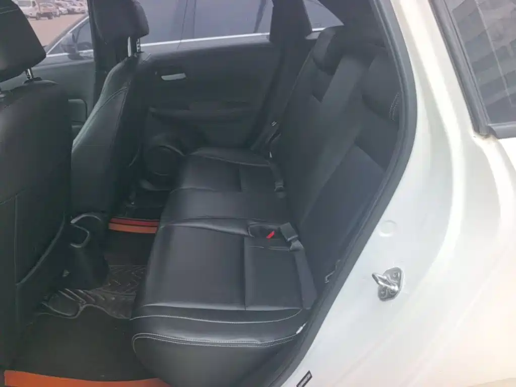 Honda Fit — миниатюра 17