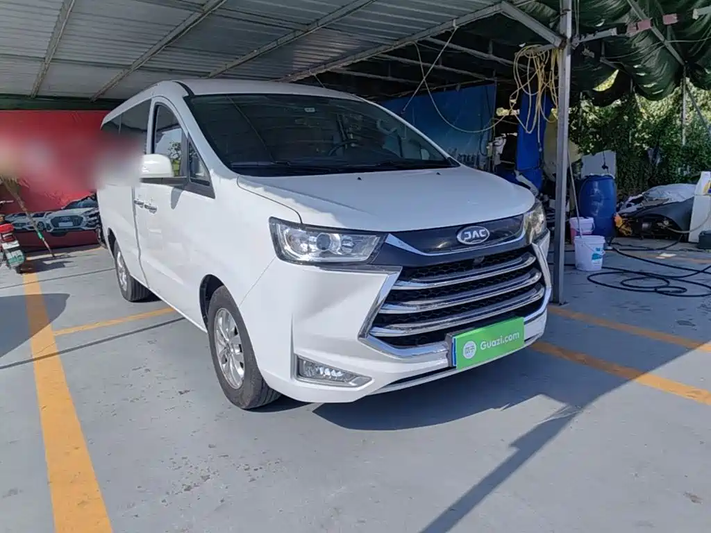 JAC Refine Refine M4 — миниатюра 4