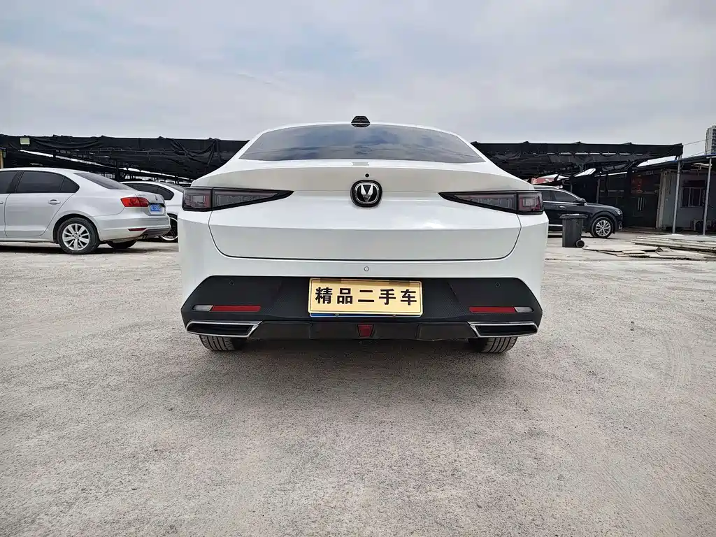 Changan Yida — миниатюра 14
